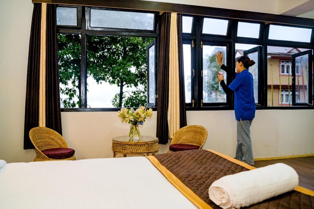 Daksha Pelling Nest Hotel Bagian luar foto