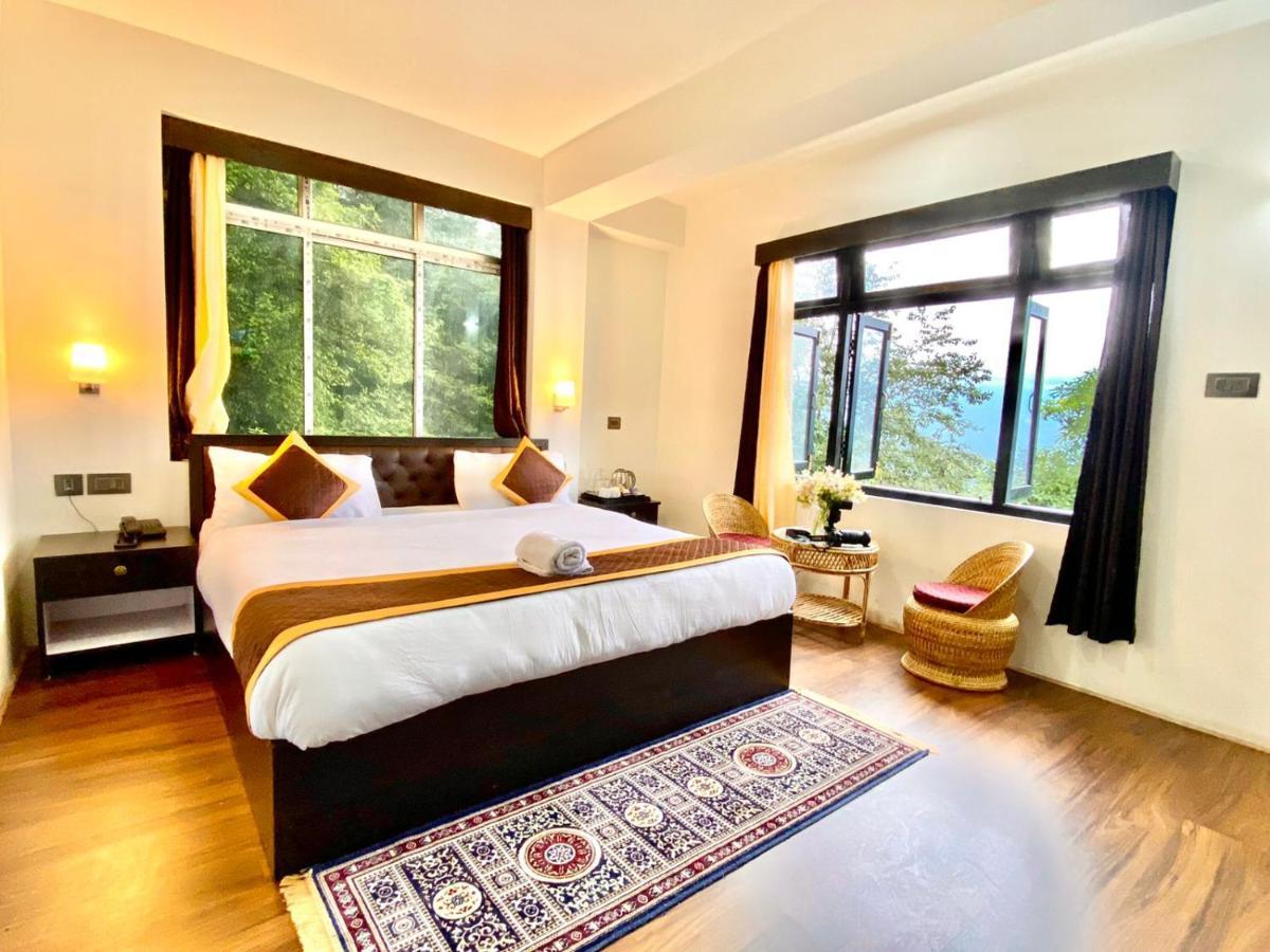 Daksha Pelling Nest Hotel Bagian luar foto