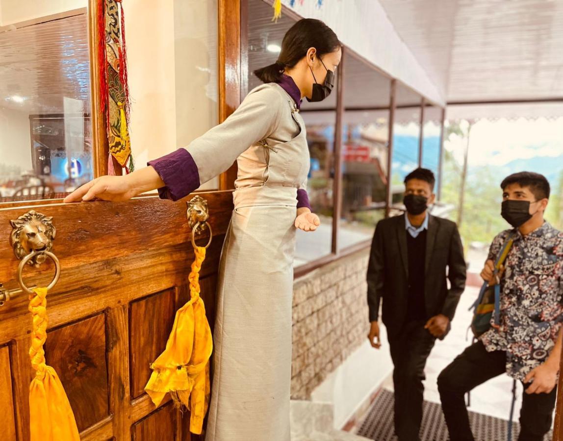 Daksha Pelling Nest Hotel Bagian luar foto