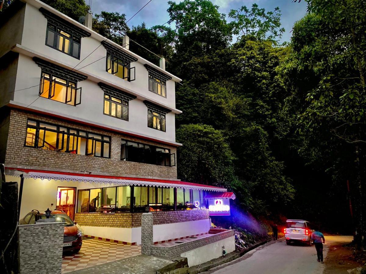 Daksha Pelling Nest Hotel Bagian luar foto