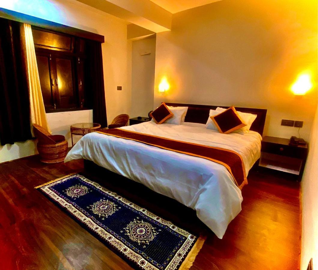 Daksha Pelling Nest Hotel Bagian luar foto